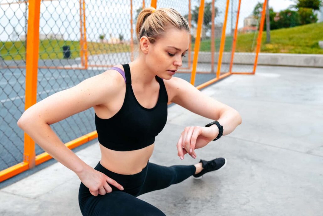 anorexia symptoms and signs as woman works out